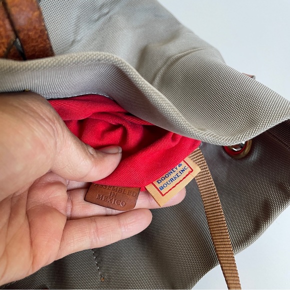 Dooney & Bourke Large Vinyl Oatmeal Tan Leather Braided Handle Shopper Tote Bag - Picture 7 of 7